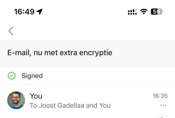 Screenshot van een ondertekende mail naar mezelf in Outlook