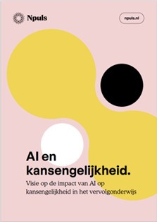 Op het plaatje is de voorkant van de visie afgebeeld in roze met geel en zwarte letters